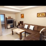 Дава се под наем Двустаен апартамент в Перник, Център - 50 кв.м за 398.82 € - Снимка #1