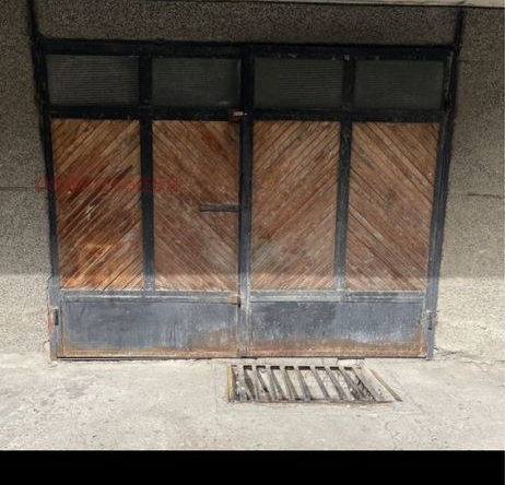 Гараж / Паркомясто в Плевен, Идеален център - 22 кв.м за 1310 €/кв.м - Снимка #1