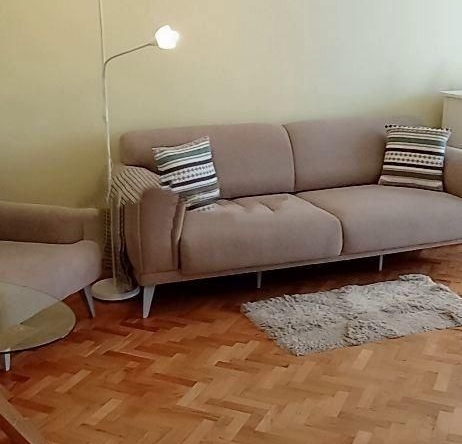 Дава се под наем Двустаен апартамент в София, Дианабад - 50 кв.м за 560.49 € - Снимка #1