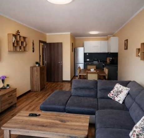 Дава се под наем Двустаен апартамент в София, Надежда 1 - 85 кв.м за 796.62 € - Снимка #1