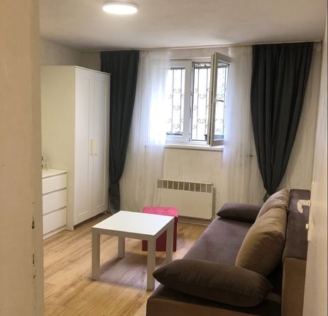 Дава се под наем Едностаен апартамент в София, м-т Гърдова глава - 27 кв.м за 265.2 € - Снимка #1