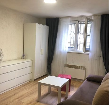 Дава се под наем Едностаен апартамент в София, Павлово - 27 кв.м за 265.2 € - Снимка #1