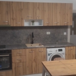 Дава се под наем Двустаен апартамент в Шумен, Център - 46 кв.м за 357 € - Снимка #1