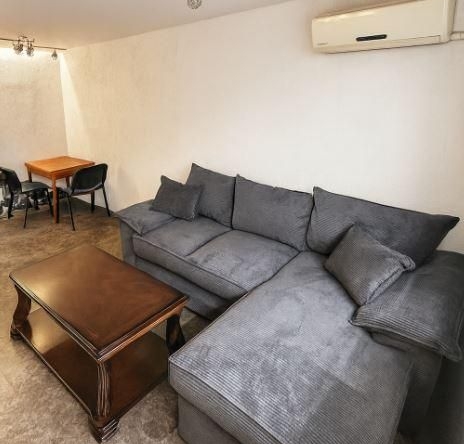 Дава се под наем Двустаен апартамент в Варна, Център - 55 кв.м за 500 € - Снимка #1