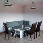 Дава се под наем Тристаен апартамент в Пловдив, Прослав - 115 кв.м за 475 € - Снимка #1