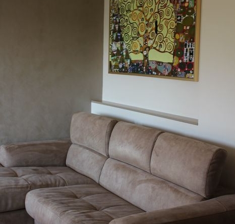 Тристаен апартамент в София, Гео Милев - 105 кв.м за 6 €/кв.м - Снимка #1