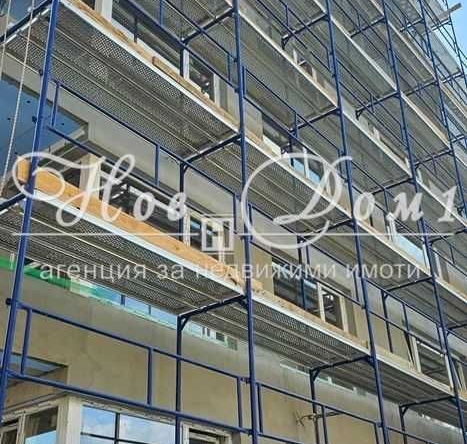 Двустаен апартамент в с. Левски, Област Варна - 65 кв.м за 1968 €/кв.м - Снимка #1