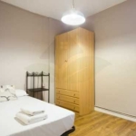 Дава се под наем Четиристаен апартамент в Пловдив, Изгрев - 94 кв.м за 255 € - Снимка #1