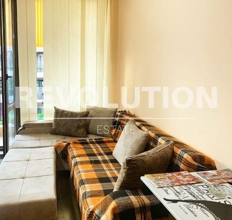 Дава се под наем Двустаен апартамент в Варна, м-т Траката - 60 кв.м за 450 € - Снимка #1