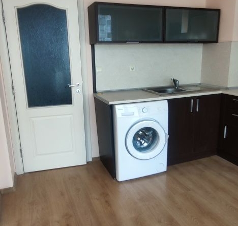 Двустаен апартамент в Варна, Цветен квартал - 49 кв.м за 2103 €/кв.м - Снимка #1