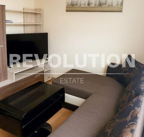 Дава се под наем Двустаен апартамент в Варна, Център - 43 кв.м за 600 € - Снимка #1