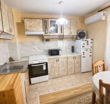 Дава се под наем Двустаен апартамент в Варна, Колхозен пазар - 55 кв.м за 328.95 € - Снимка #1