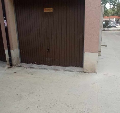 Дава се под наем Гараж / Паркомясто в Пловдив, Южен - 18 кв.м за 71.4 € - Снимка #1