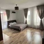 Дава се под наем Тристаен апартамент в Пловдив, Център - 74 кв.м за 255 € - Снимка #1