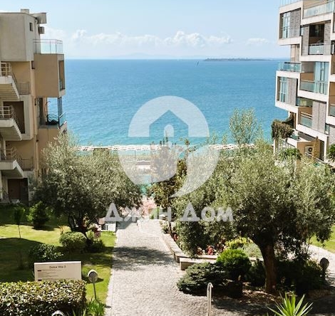 Двустаен апартамент в Свети Влас - 74 кв.м за 2676 €/кв.м - Снимка #1