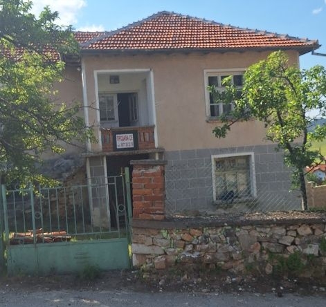 Къща в с. Добростан, Област Пловдив - 66 кв.м за 410 €/кв.м - Снимка #1