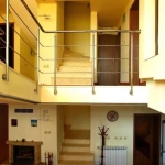 Дава се под наем Къща в Бургас, Ветрен - 250 кв.м за 1020 € - Снимка #1