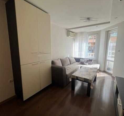 Двустаен апартамент в София, Хаджи Димитър - 76 кв.м за 2000 €/кв.м - Снимка #1