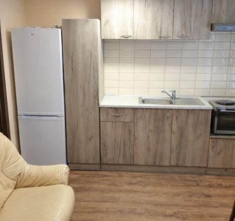Дава се под наем Двустаен апартамент в Варна, Бриз - 50 кв.м за 328.95 € - Снимка #1
