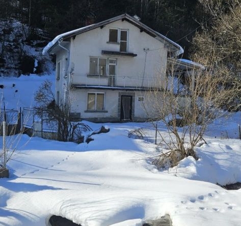 Къща в с. Кладница, Област Перник - 128 кв.м за 469 €/кв.м - Снимка #1