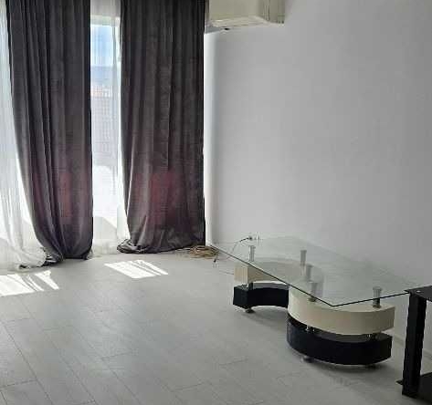 Двустаен апартамент в Варна, Цветен квартал - 62 кв.м за 2258 €/кв.м - Снимка #1