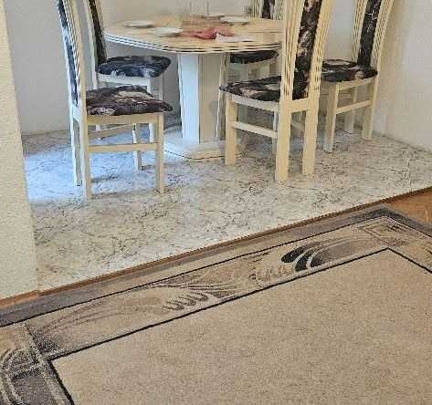 Дава се под наем Двустаен апартамент в Варна, Център - 62 кв.м за 398.82 € - Снимка #1