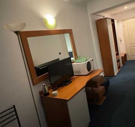 Дава се под наем Ателие в Несебър - 30 кв.м за 500 € - Снимка #1