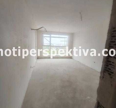 Двустаен апартамент в Пловдив, Кючук Париж - 73 кв.м за 1137 €/кв.м - Снимка #1