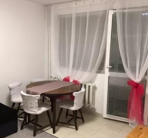 Дава се под наем Двустаен апартамент в Пловдив, Мараша - 103 кв.м за 372.3 € - Снимка #1