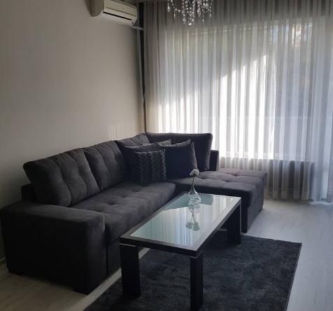 Дава се под наем Тристаен апартамент в Пловдив, Каменица 1 - 90 кв.м за 550 € - Снимка #1