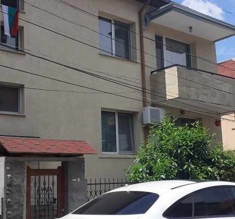 Къща в Русе, Възраждане - 87 кв.м за 821 €/кв.м - Снимка #1