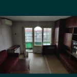 Дава се под наем Тристаен апартамент в Търговище, Център - 75 кв.м за 204 € - Снимка #1