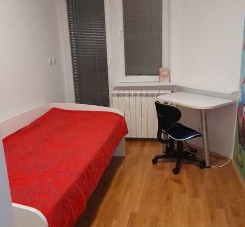 Дава се под наем Тристаен апартамент в Пловдив, Център - 74 кв.м за 209.1 € - Снимка #1