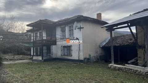 Къща в с. Слатина, Област Пловдив - 110 кв.м за 255 €/кв.м - Снимка #1