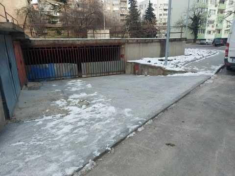 Гараж / Паркомясто в Стара Загора, Три чучура - юг - 19 кв.м за 1020 €/кв.м - Снимка #1