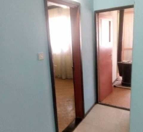 Дава се под наем Двустаен апартамент в Бургас, Меден рудник - зона Б - 76 кв.м за 175 € - Снимка #1