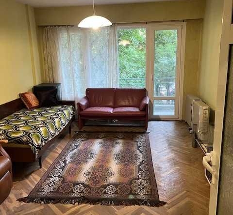 Четиристаен апартамент в Варна, Левски - 82 кв.м за 1952 €/кв.м - Снимка #1