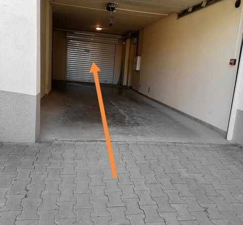 Дава се под наем Гараж / Паркомясто в Стара Загора, Три чучура - север - 22 кв.м за 86.7 € - Снимка #1