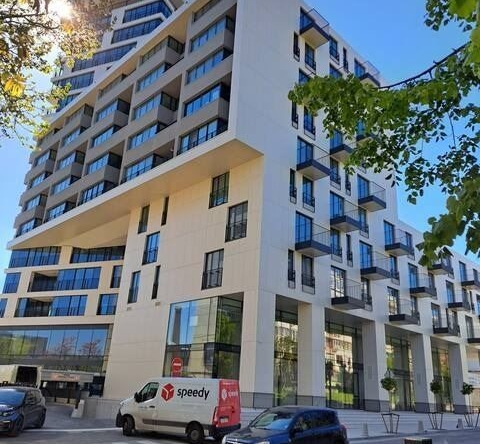 Тристаен апартамент в Варна, Чайка - 108 кв.м за 3982 €/кв.м - Снимка #1