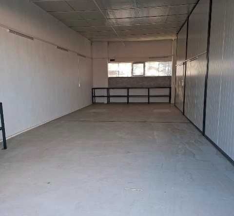 Дава се под наем Склад в Търговище, Център - 70 кв.м за 448.8 € - Снимка #1