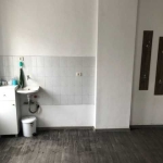 Дава се под наем Магазин в Кърджали, Център - 20 кв.м за 178.5 € - Снимка #1