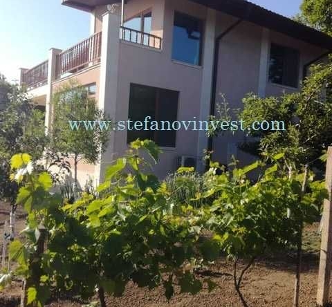 Къща в с. Господиново, Област Варна - 200 кв.м за 434 €/кв.м - Снимка #1