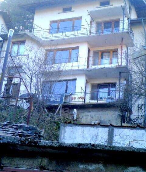Къща в Тетевен - 197 кв.м за 310 €/кв.м - Снимка #1