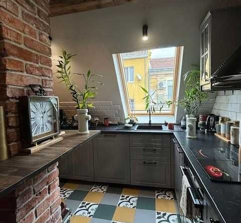 Тристаен апартамент в София, Овча купел - 93 кв.м за 2044 €/кв.м - Снимка #1