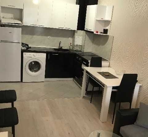Дава се под наем Двустаен апартамент в Пловдив, Западен - 65 кв.м за 204 € - Снимка #1