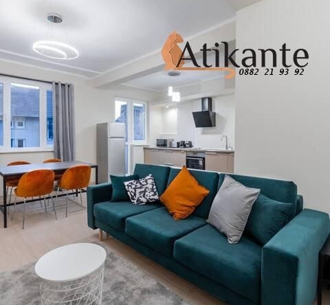 Двустаен апартамент в София, Център - 80 кв.м за 1964 €/кв.м - Снимка #1