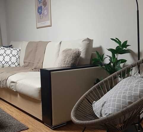 Дава се под наем Четиристаен апартамент в Пловдив, Каменица 2 - 120 кв.м за 525 € - Снимка #1