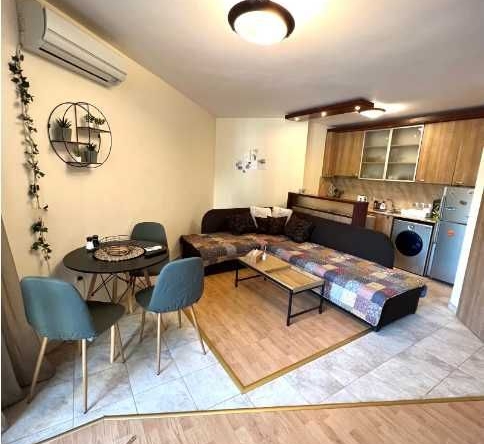 Дава се под наем Едностаен апартамент в София, Витоша - 45 кв.м за 298.86 € - Снимка #1