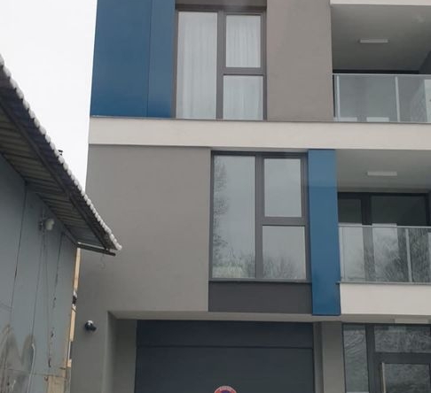 Дава се под наем Гараж / Паркомясто в София, Зона Б-5 - 16 кв.м за 149.43 € - Снимка #1