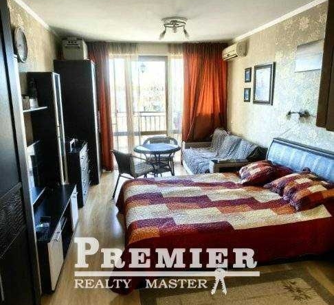 Едностаен апартамент в к.к. Слънчев бряг - 46 кв.м за 1150 €/кв.м - Снимка #1